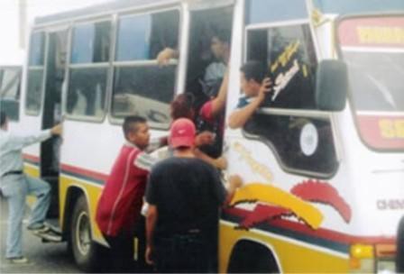 UNOS RECUERDITOS DE NUESTRO ODIADO TRANSPORTE URBANO EN COLOMBIA